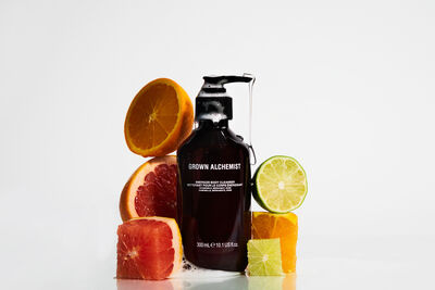 GROWN ALCHEMIST Revive Body Cleanser 500ml - nawilżający żel do mycia ciała