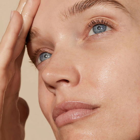 OMOROVICZA Omoressence 100 ml- esencja młodości z kwasem hialuronowym 